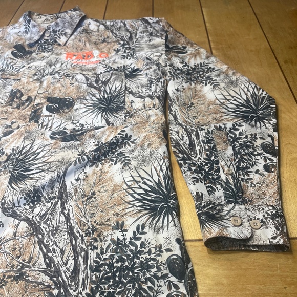 Game Guard Camouflage Button Down Shirt Vented Long Sleeve EXCELLENT CONDITION - Picture 3 of 15